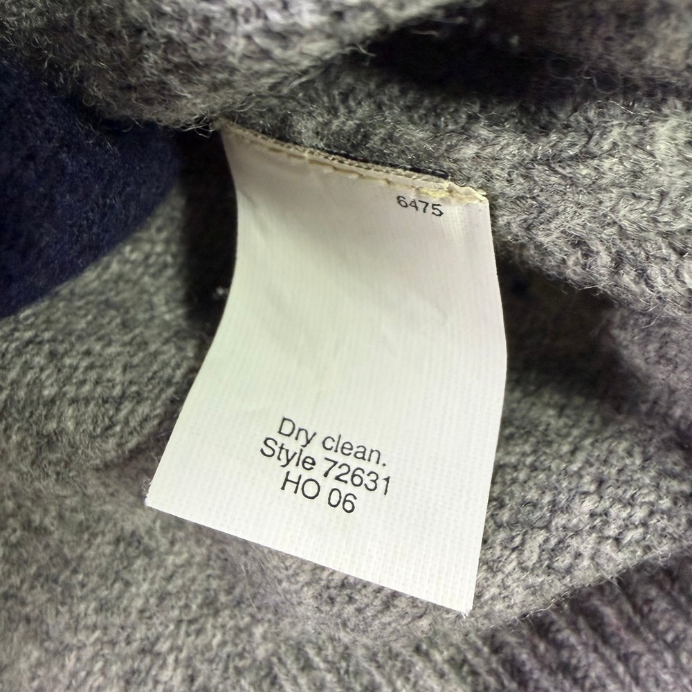 J.Crew Argyle V-Neck Sweater Mens Medium Grey Lambswool Preppy Classic - Picture 5 of 8